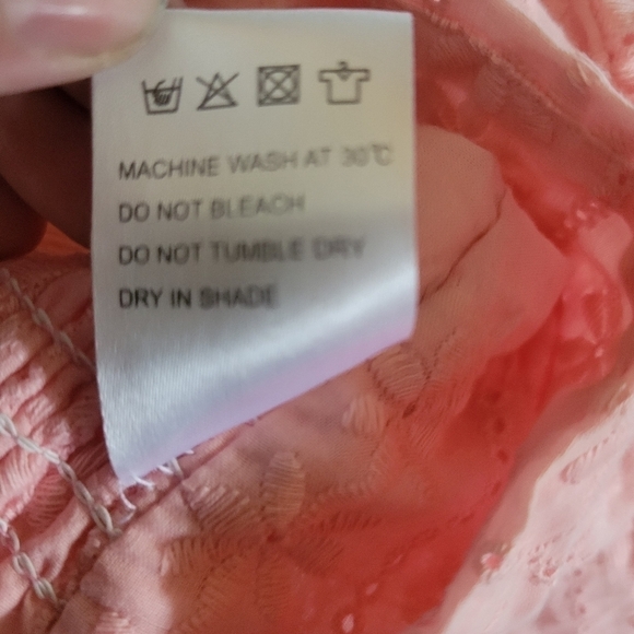 Chicwish pink cottagecore crop top w/puffy sleeves and floral embroidery - Picture 7 of 7